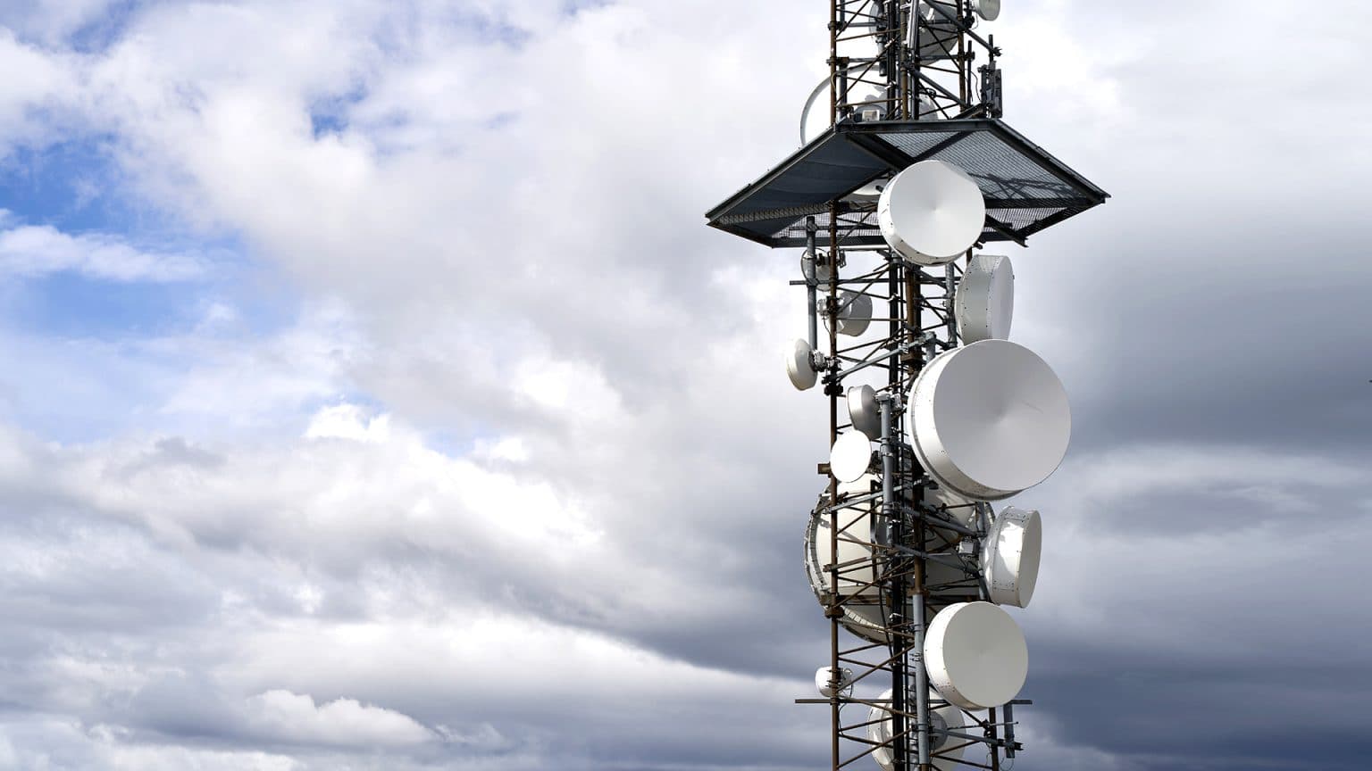 Telekomünikasyon Baz İstasyonu